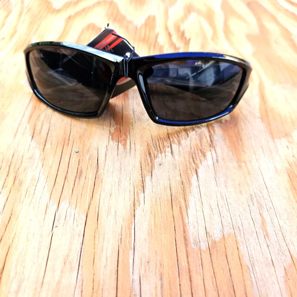 Khan Stylish Black Sunglasses Mens - Picture 4 of 12